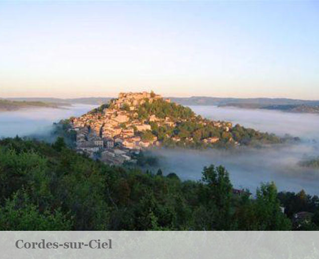 photo vue de Cordes-sur-Ciel